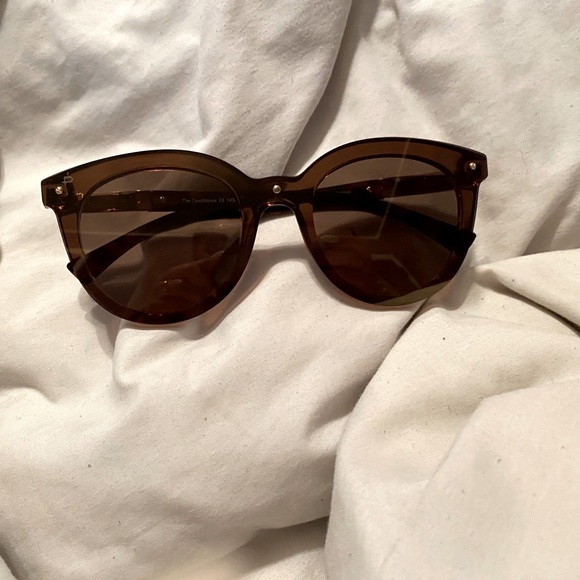 Prive Revaux Sunglasses - Picture 2 of 6